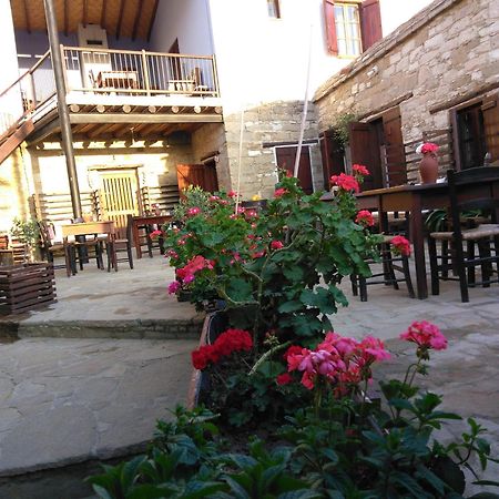 Teacher'S House Maroni Exterior foto