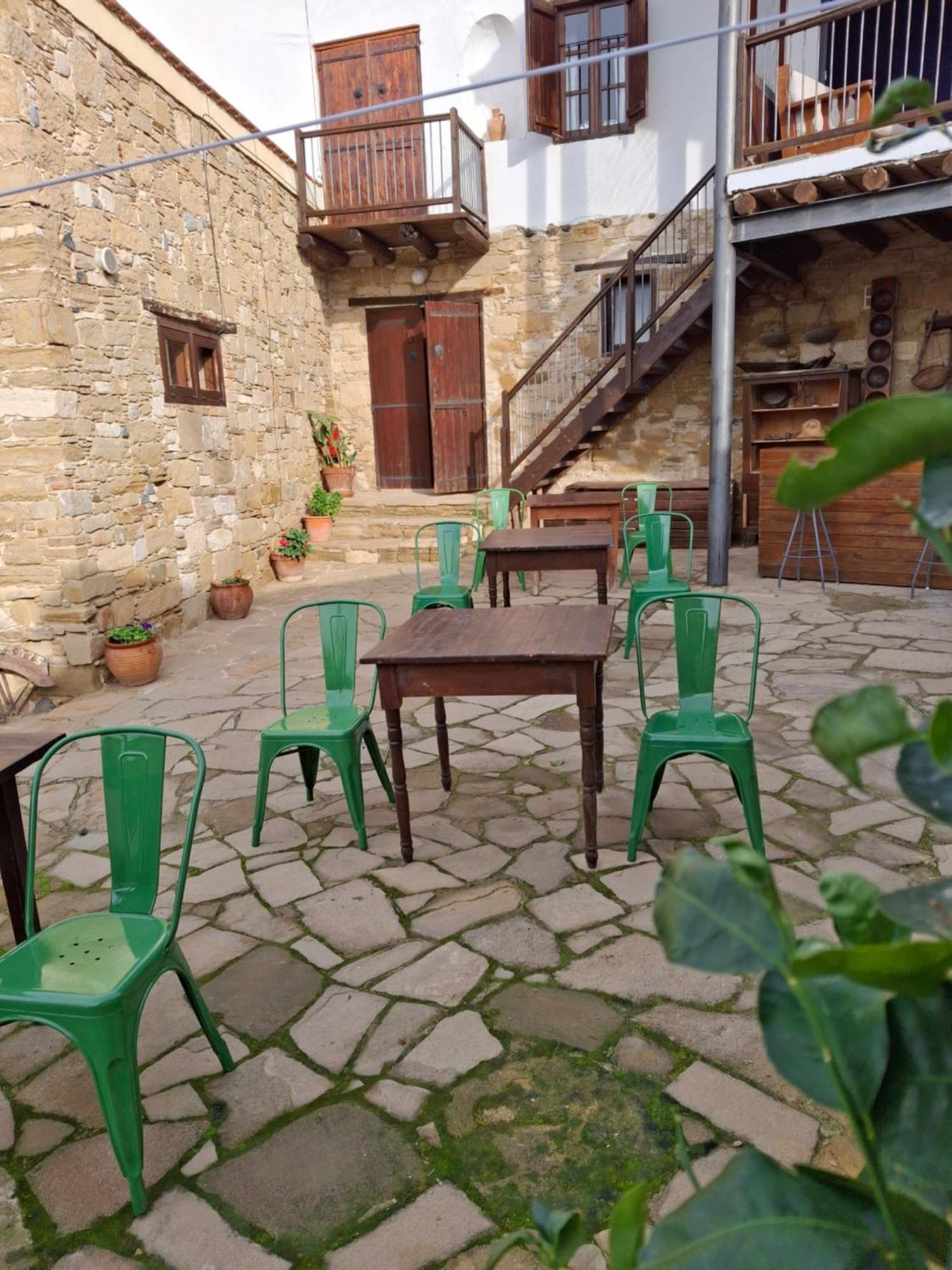 Teacher'S House Maroni Exterior foto
